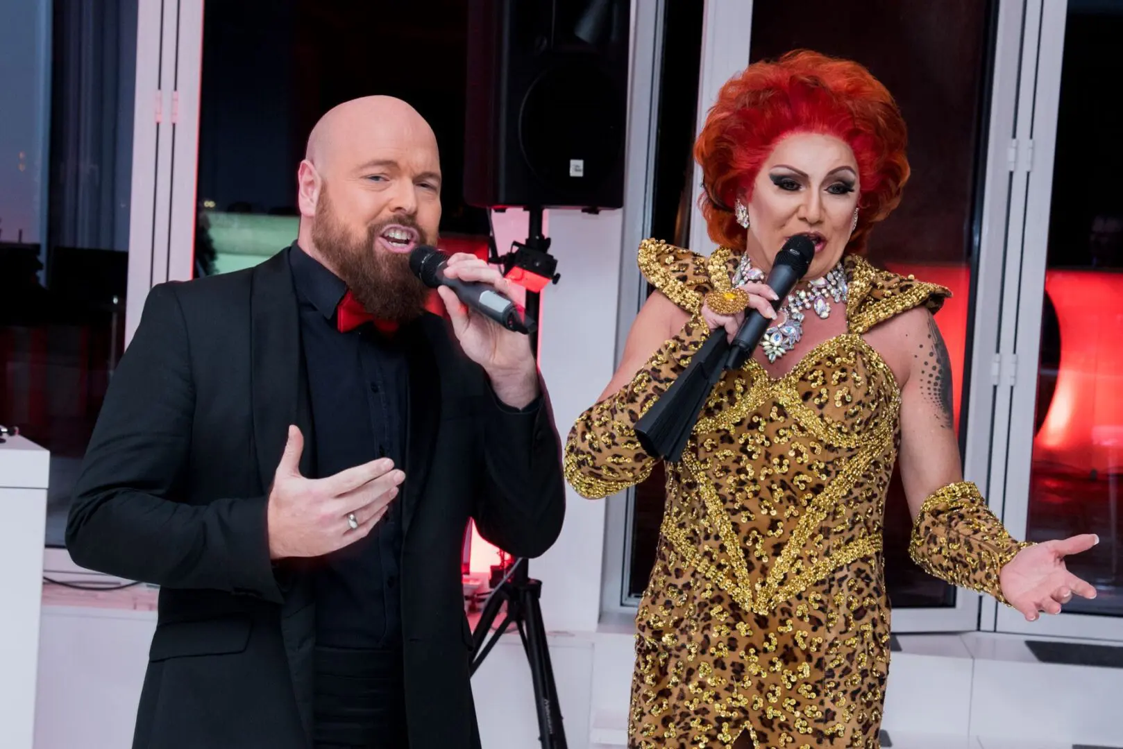 Künstler singen zusammen