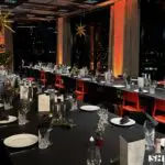 Skyevent Weihnachten München Tische